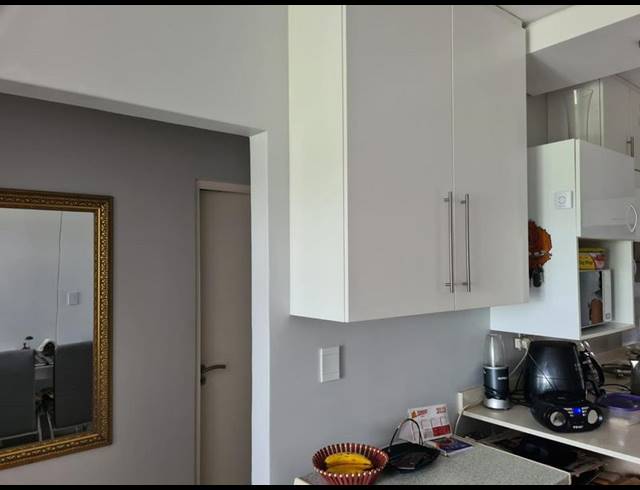 2 BEDROOM APARTMENT FOR SALE IN UMHLANGA RIDGE